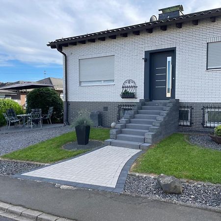 Ferienwohnung Steinstrass Naehe Nuerburgring Kelberg Exterior photo